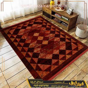 فرش 700 شانه سنتی طرح قشقایی زمینه سرمه ای خشتی - فرش کلاسیک طرح گبه کارخانه فرش گوزل کاشان