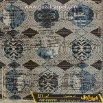فرش کد 411 طرح وینتیج زمینه طوسی آبی گل برجسته کارخانه فرش گوزل کاشان